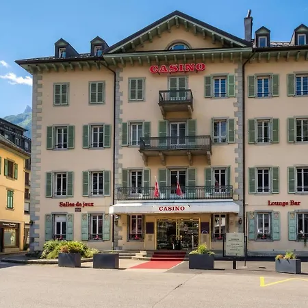Chez Aline Chic Central Chamonix 1Br W/ Brevent Views - Happy Rentals アパート *