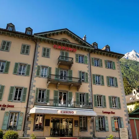 Chez Aline Chic Central Chamonix 1Br W/ Brevent Views - Happy Rentals シャモニー